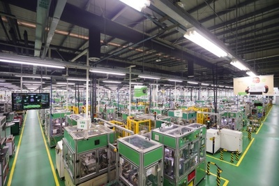 數智引擎，創新驅動——上海施耐德工控以智能化鑄造燈塔工廠新標桿